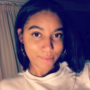Meet your Posher, Shadiya
